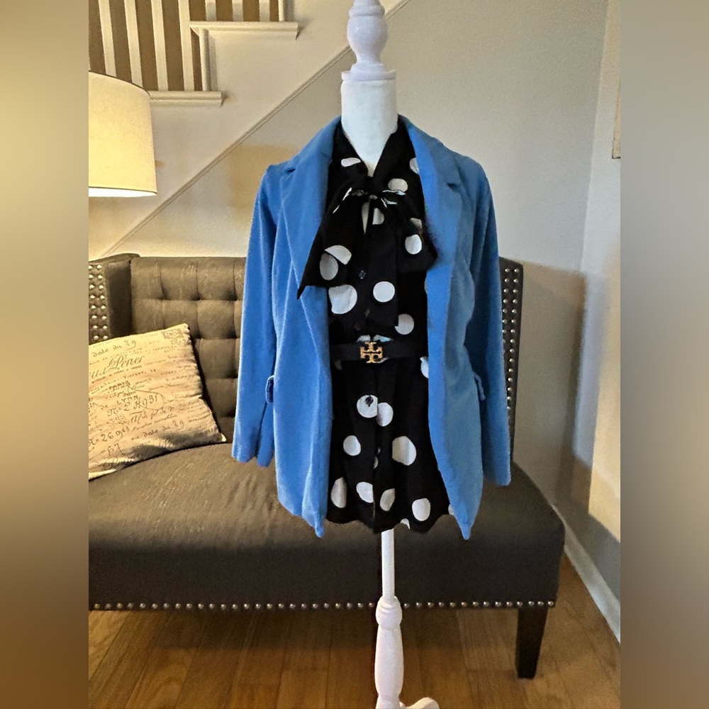 Blue jacket and polka dot tie front top